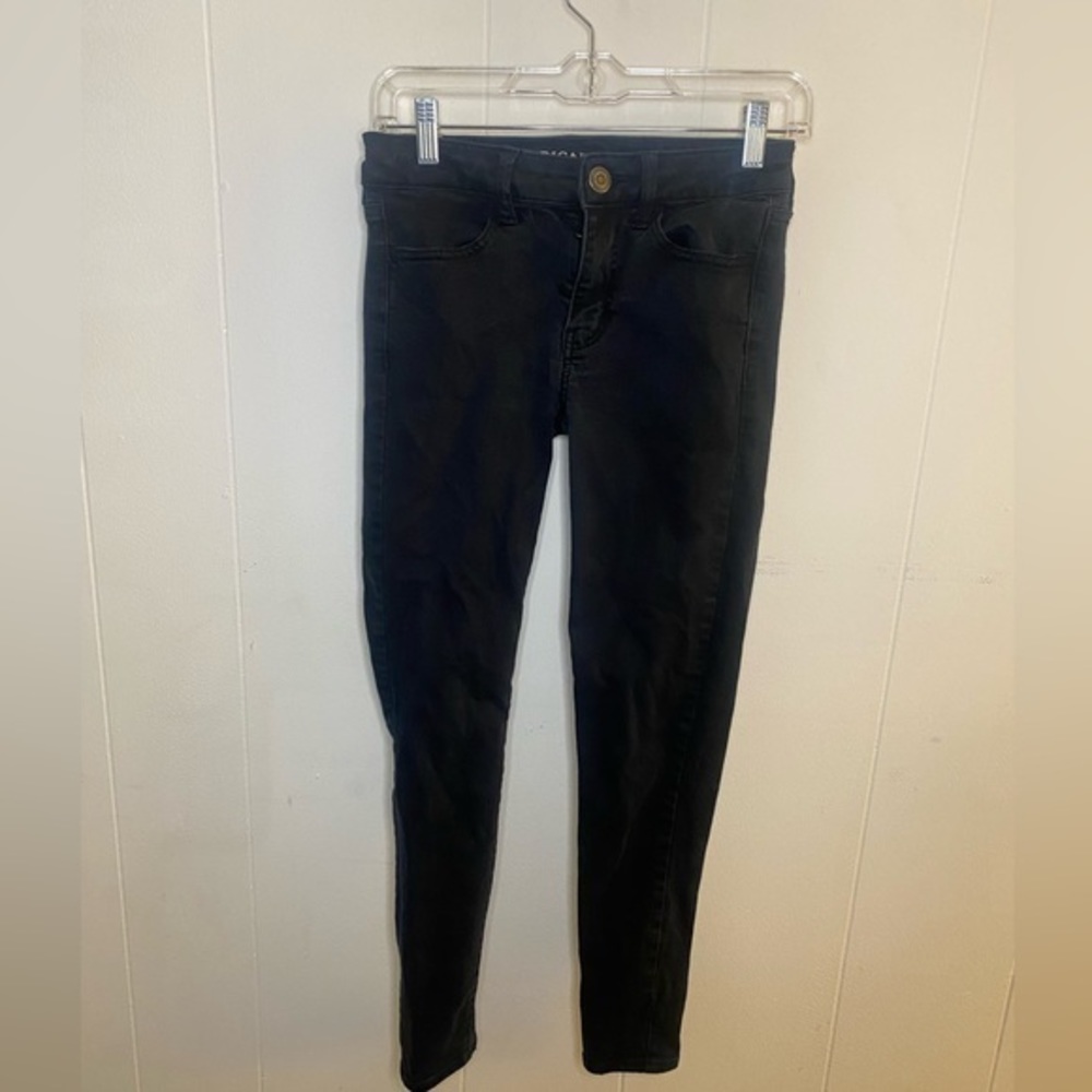 Black American Eagle Super Super Stretch Jeans SIZE 2